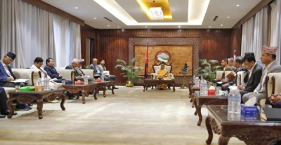  प्रधानमन्त्री कार्की र दलहरूबीच छलफल 